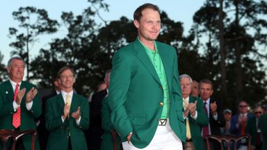 Willett glad Woods is back