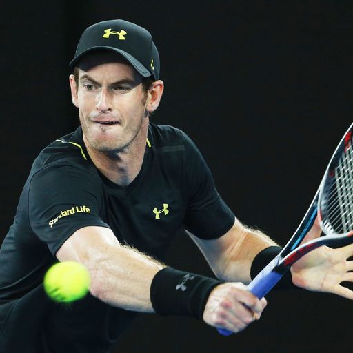 Murray cruises past Rublev