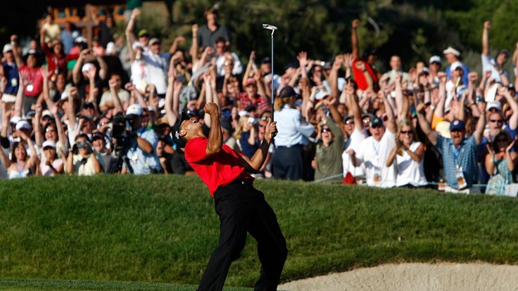 SAN DIEGO - JUNE 15:  Tiger Woods reacts to his birdie putt on the 18th green to force a playoff with Rocco Mediate during the final round of the 108th U.S