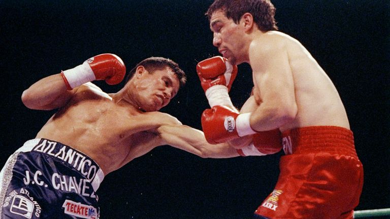 20 Feb 1993:  Julio Caesar Chavez throws a punch at Greg Haugen during a fight.  Chavez won the fight. Mandatory Credit: Holly Stein  /Allsport