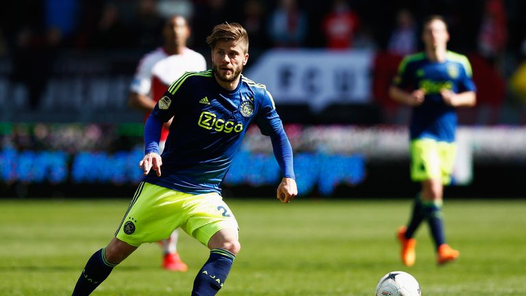 UTRECHT, NETHERLANDS - APRIL 05:  Lasse Schone of Ajax in action during the Dutch Eredivisie match between FC Utrecht and Ajax Amsterdam held at Stadion Ga