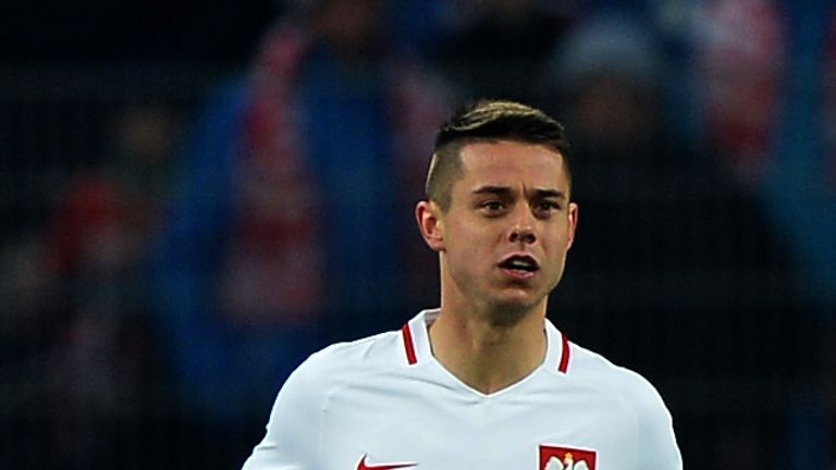 Poland's Ariel Borysiuk runs during the international friendly football match against Serbia on March 23, 2016 in Poznan.  / AFP / JANEK SKARZYNSKI        