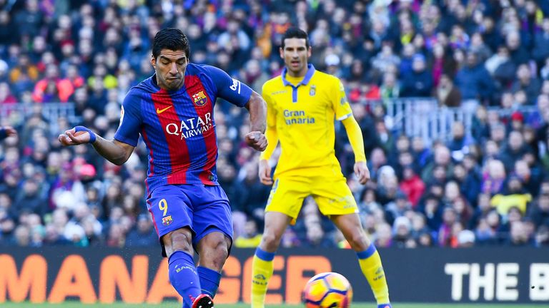 Luis Suarez opens the scoring for Barcelona