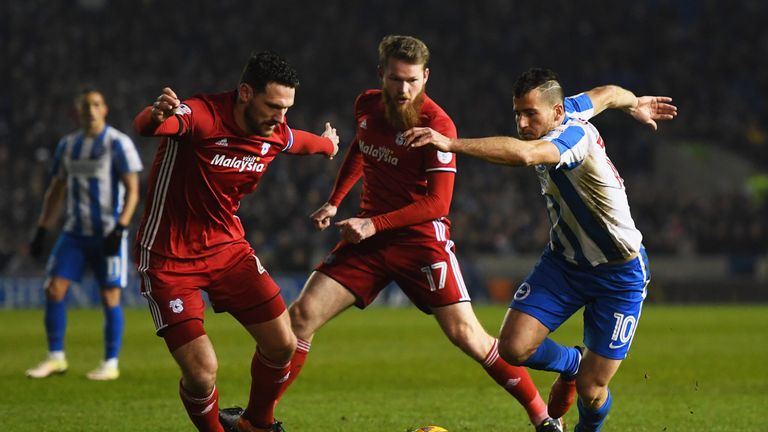 Tomer Hemed tries to find space for Brighton