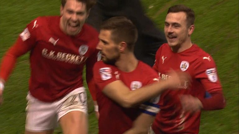 Conor Hourihane goal celeb, Barnsley v Leeds United, Sky Bet Championship screengrab