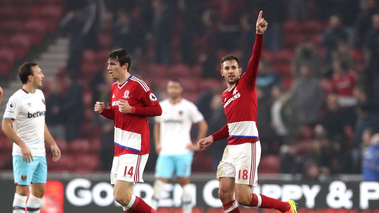 MIDDLESBROUGH, ENGLAND - JANUARY 21:  Cristhian Stuani of Middlesbrough (CR) celebrates scoring his sides first goal during the Premier League match betwee