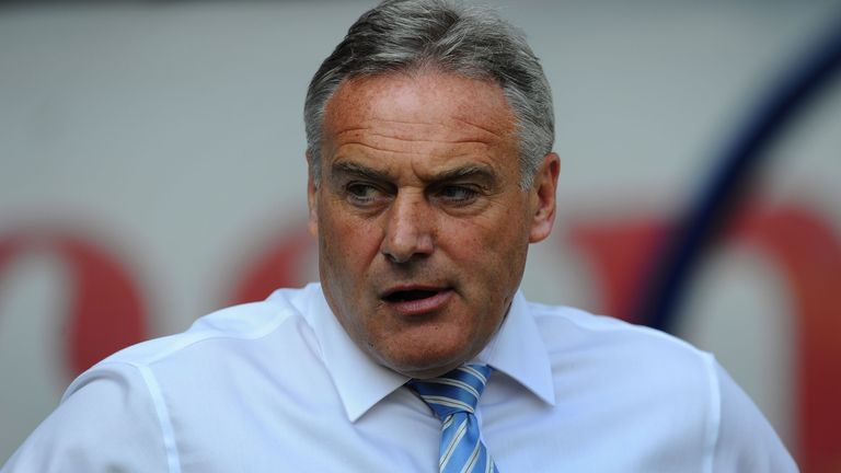 CARDIFF, WALES - APRIL 23:  Cardiff City manager Dave Jones looks on before the npower Championship game between Cardiff City and Queens Park Rangers at Ca