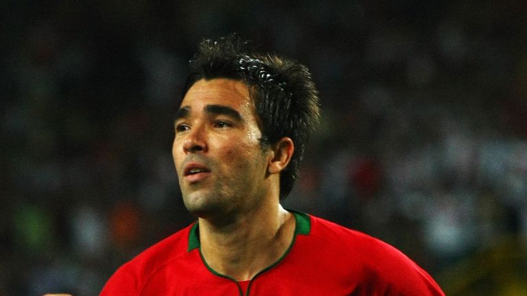 LISBON, PORTUGAL - SEPTEMBER 10:  Deco of Portugal celebrates his goal during the FIFA2010 Group One World Cup Qualifying match between Portugal and Denmar