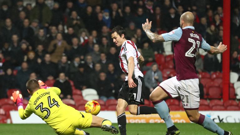Lasse Vibe of Brentford scores his team's first goal