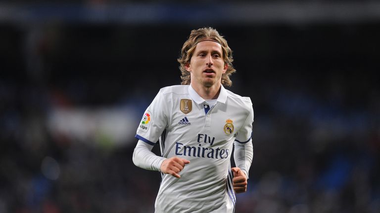 MADRID, SPAIN - JANUARY 18:  Luka Modric of Real Madrid looks on during the Copa del Rey Quarter Final, First Leg match between Real Madrid CF and  Celta V
