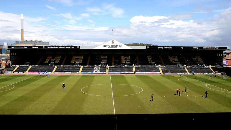 Notts County and Doncaster Rovers warm up prior to the Sky Bet League One match at Meadow Lane