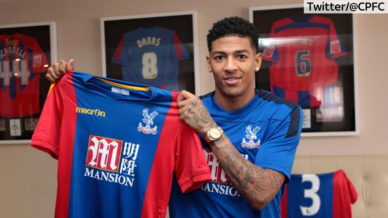Patrick Van Aanholt has completed his move to Crystal Palace