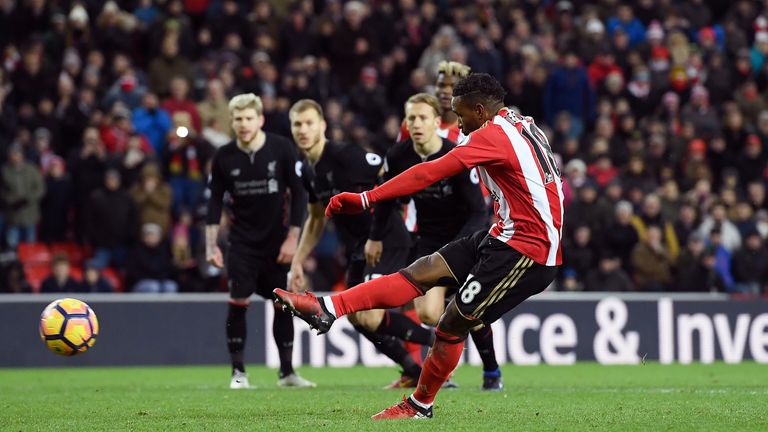 Jermain Defoe converts his penalty at the Stadium of Light to level the score at 2-2