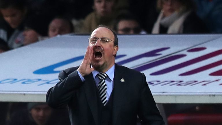Newcastle United manager Rafael Benitez gestures on the touchline during the Sky Bet Championship match at Griffin Park, Brentford.