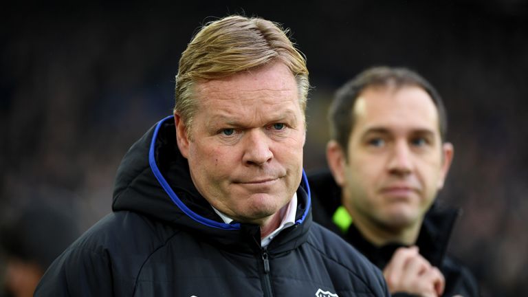 LIVERPOOL, ENGLAND - JANUARY 07:  Ronald Koeman manager of Everton looks on during the Emirates FA Cup third round match between Everton and Leicester City