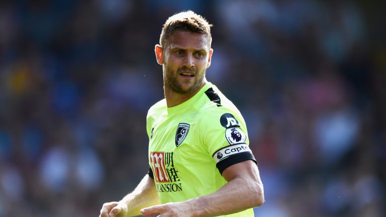 LONDON, ENGLAND - AUGUST 27: Simon Francis of AFC Bournemouth in action during the Premier League match between Crystal Palace and AFC Bournemouth at Selhu