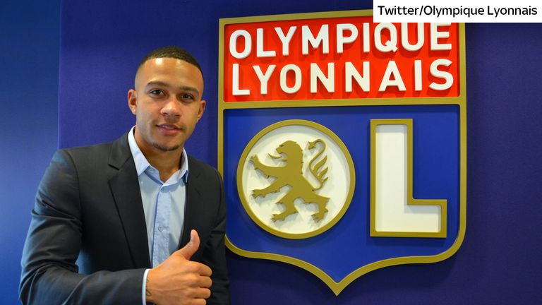 Memphis Depay has completed his move to French Ligue 1 side Olympique Lyonnais