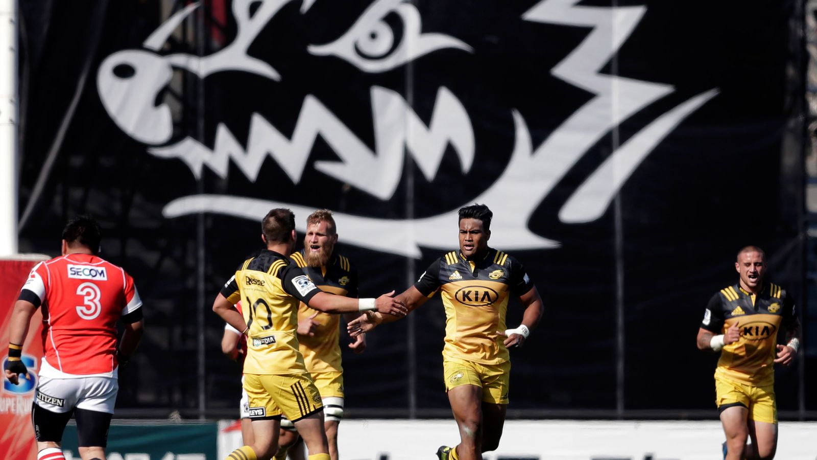 Sunwolves 17 83 Hurricanes Match Report & Highlights