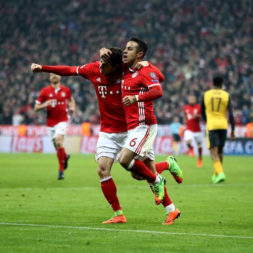 Five-star Bayern rout Arsenal