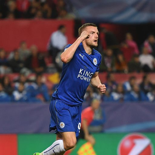 Vardy gives Foxes a lifeline