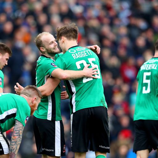 Lincoln draw Sutton or Arsenal