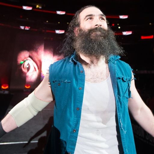 Who is Luke Harper?