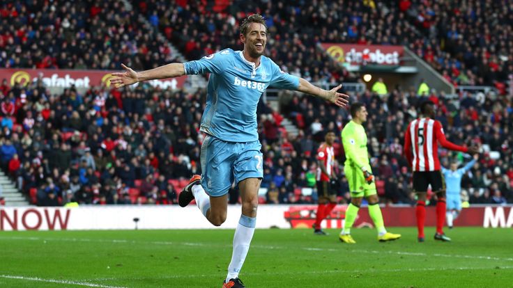 SUNDERLAND, ENGLAND - JANUARY 14:  Peter Crouch of Stoke City celebrates scoring his sides third goal during the Premier League match between Sunderland an