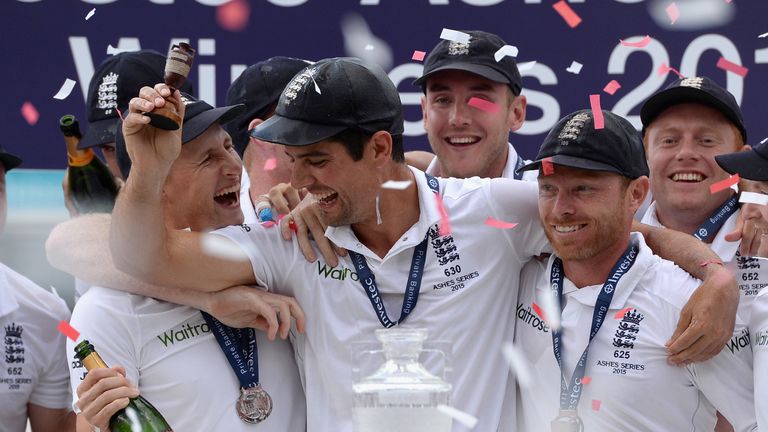 Cook holds aloft the Ashes urn at The Kia Oval on 23 August,, 2015