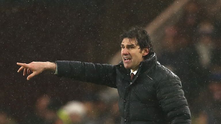 MIDDLESBROUGH, ENGLAND - FEBRUARY 11: Aitor Karanka, Manager of Middlesbrough gives instructions during the Premier League match between Middlesbrough and 