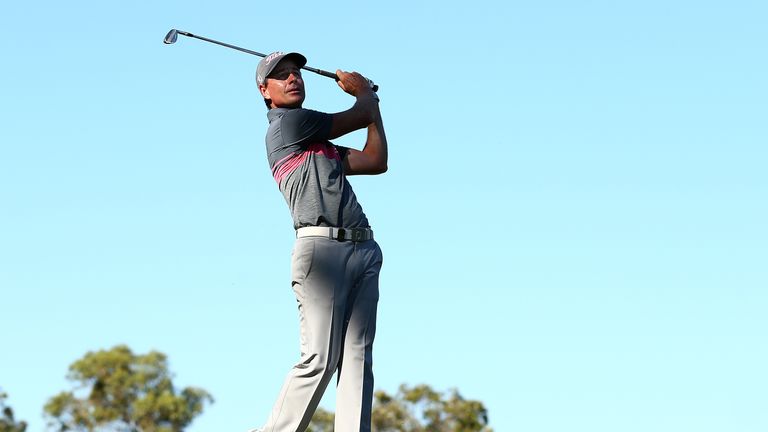 PERTH, AUSTRALIA - FEBRUARY 17:  Brett Rumford of Australia watches his second shot on the 18th hole during round two of the ISPS HANDA World Super 6 Perth