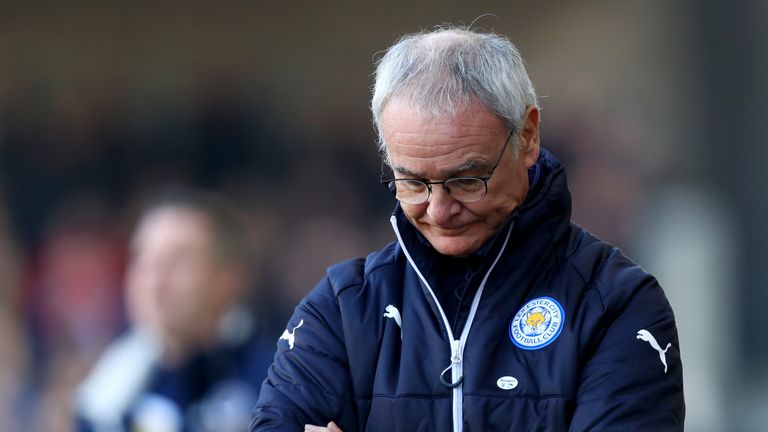 LONDON, ENGLAND - FEBRUARY 18:  Claudio Ranieri, Manager of Leicester City is dejected during The Emirates FA Cup Fifth Round match between Millwall and Le