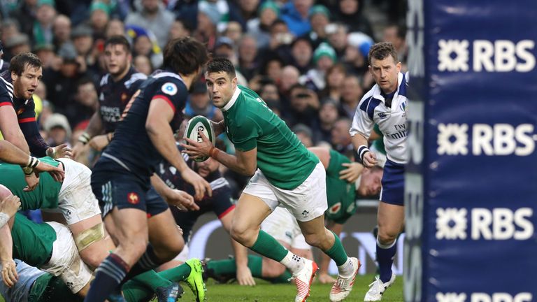 Ireland's Conor Murray on his way to scoring his sides first try 