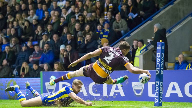 Corey Oates scored Brisbane's only try of the first half