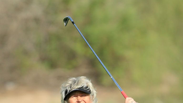 Davies used only 29 putts using a new technique