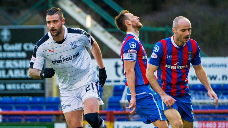 04/02/17 LADBROKES PREMIERSHIP .  INVERNESS CT v DUNDEE .  TULLOCH CALEDONIAN STADIUM - INVERNESS .  Dundee's Marcus Haber celebrates his goal