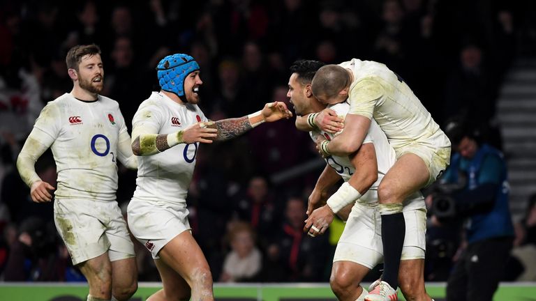 LONDON, ENGLAND - FEBRUARY 04:  Ben Te'o (2nd R) of England celebrates scoring his side's first try with his team mates during the RBS Six Nations match be