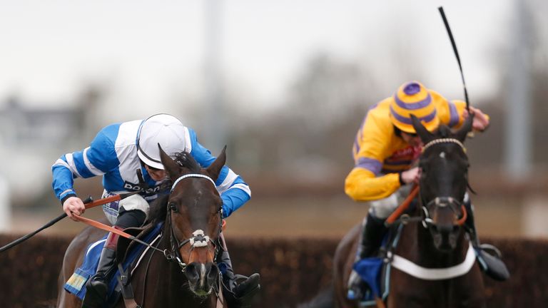 Frodon gets the better of Gold Present to win the BetBright Best For Festival Betting Pendil Novices' Chase