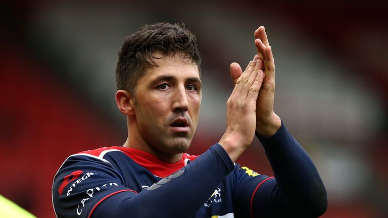 BRISTOL, ENGLAND - FEBRUARY 26:  Man of the match Gavin Henson of Bristol Rugby applauds the fans during the Aviva Premiership match between Bristol Rugby 