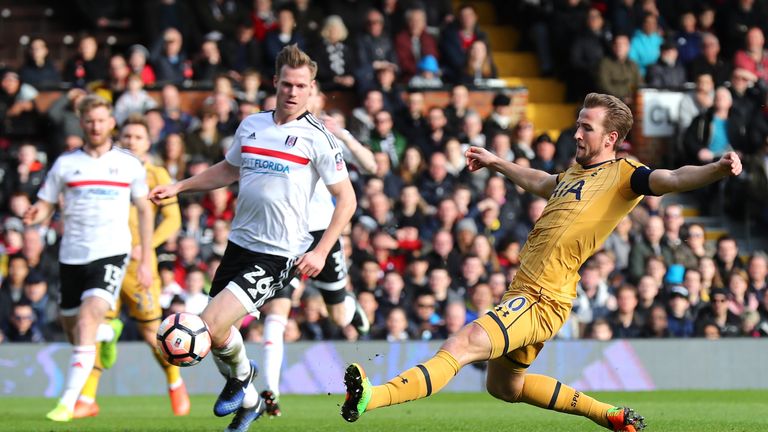 LONDON, ENGLAND - FEBRUARY 19:  Harry Kane of Tottenham Hotspur scores their first goal during The Emirates FA Cup Fifth Round match between Fulham and Tot