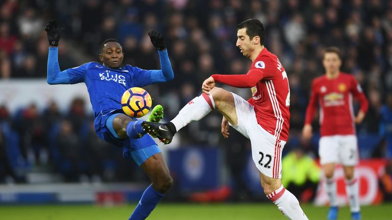 LEICESTER, ENGLAND - FEBRUARY 05:  Henrikh Mkhitaryan of Manchester United and Wilfred Ndidi of Leicester City battle for the ball during the Premier Leagu