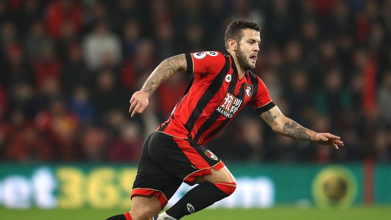 BOURNEMOUTH, ENGLAND - DECEMBER 13:  Jack Wilshere of AFC Bournemouth runs with the ball  during the Premier League match between AFC Bournemouth and Leice