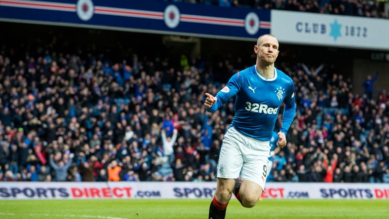 Kenny Miller celebrates his Scottish Cup equaliser for Rangers against Greenock Morton 