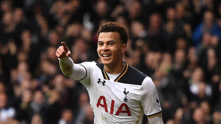 Dele Alli celebrates scoring Tottenham's fourth goal