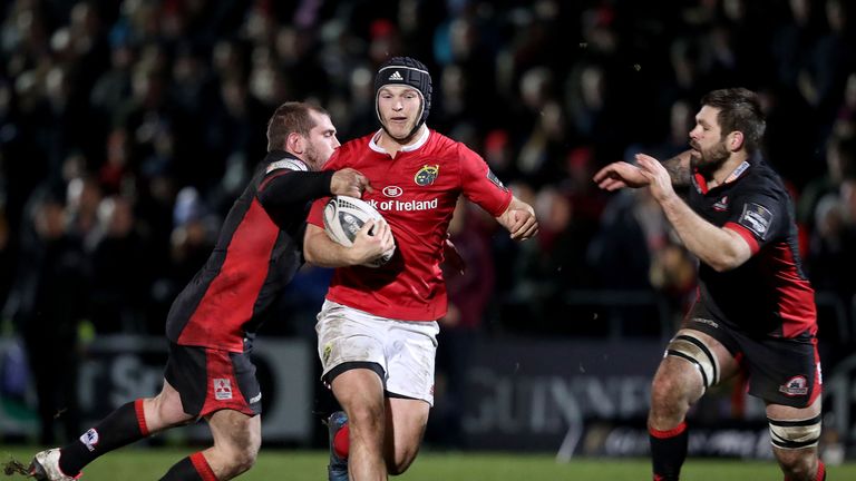 Tyler Bleyendaal is closed down by Edinburgh's Neil Cochrane (left) and Cornell Du Preez