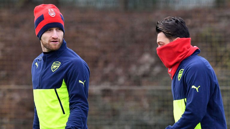 Shkodran Mustafi and Mesut Ozil training with Arsenal on Tuesday