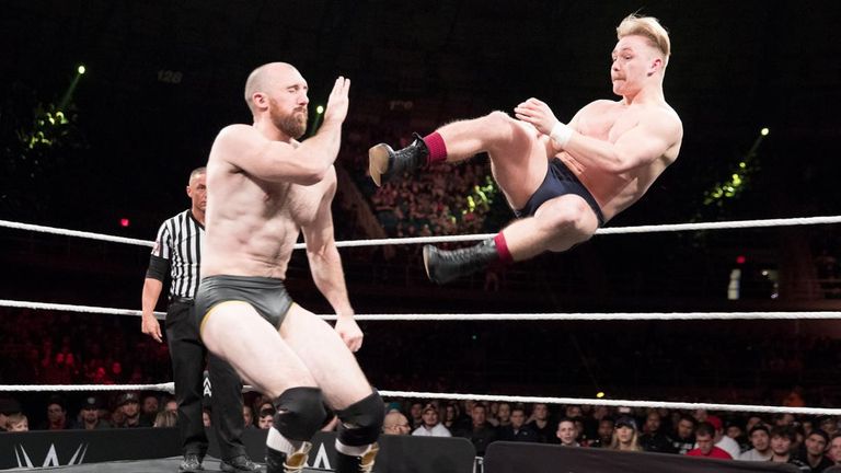 WWE NXT - Tyler Bate v Oney Lorcan