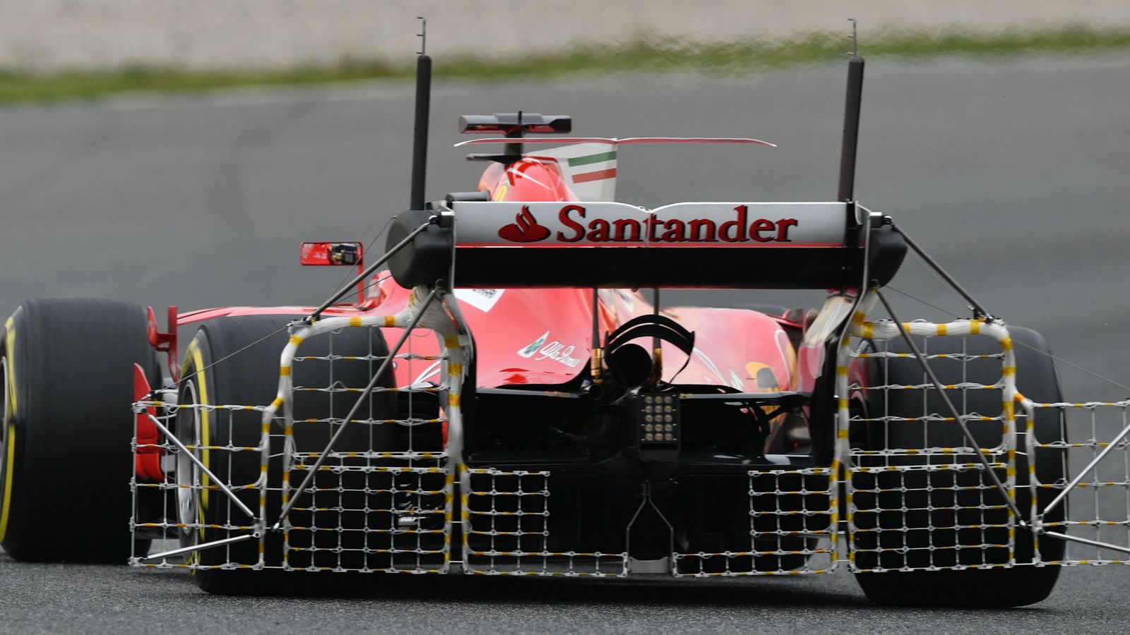 F1 Testing A bold new look for Kimi Raikkonen's Ferrari F1 News