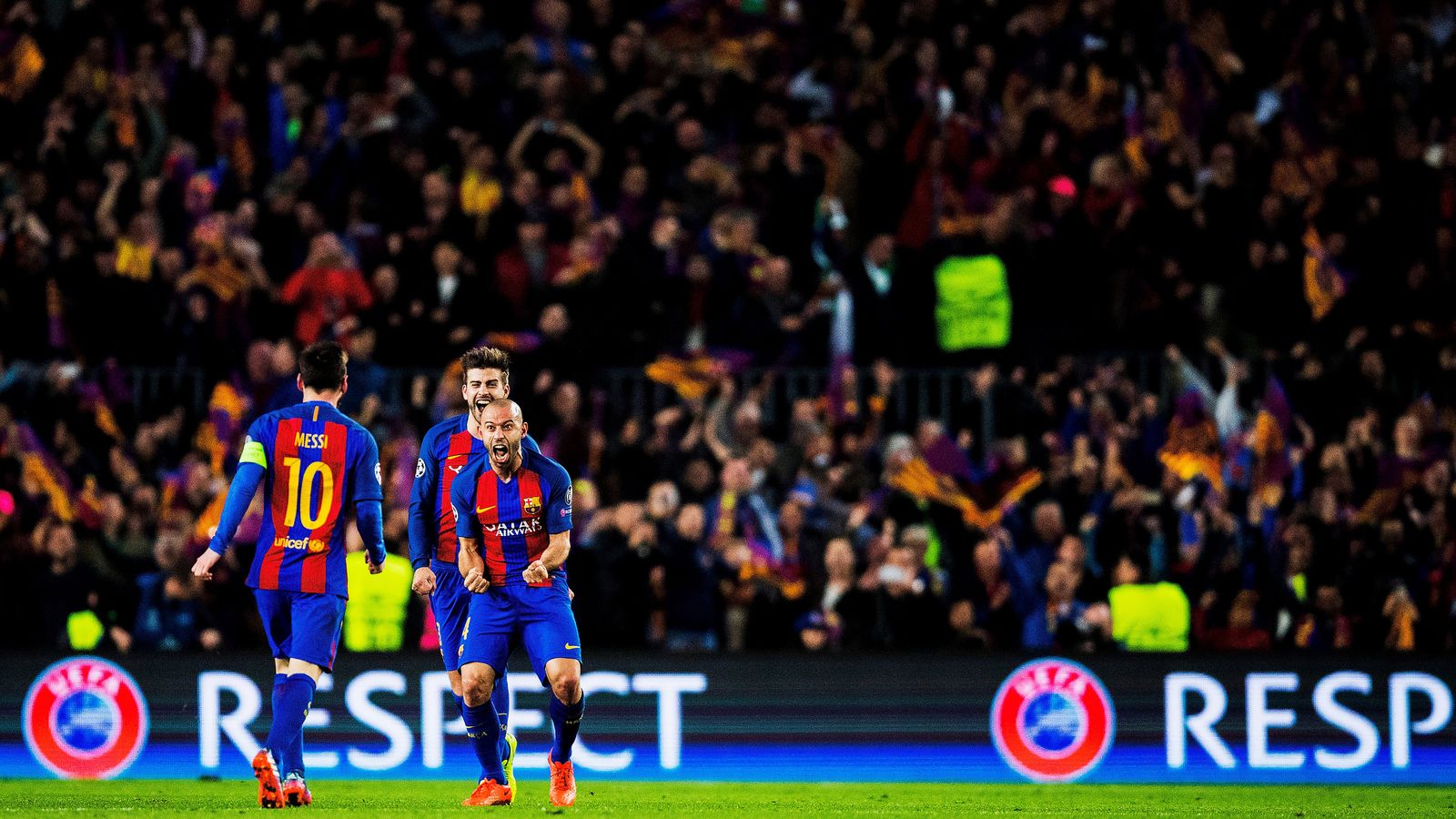 The Best Images And Social Media Reaction From Barcelona S Remarkable Champions League Victory Over Psg Football News Sky Sports