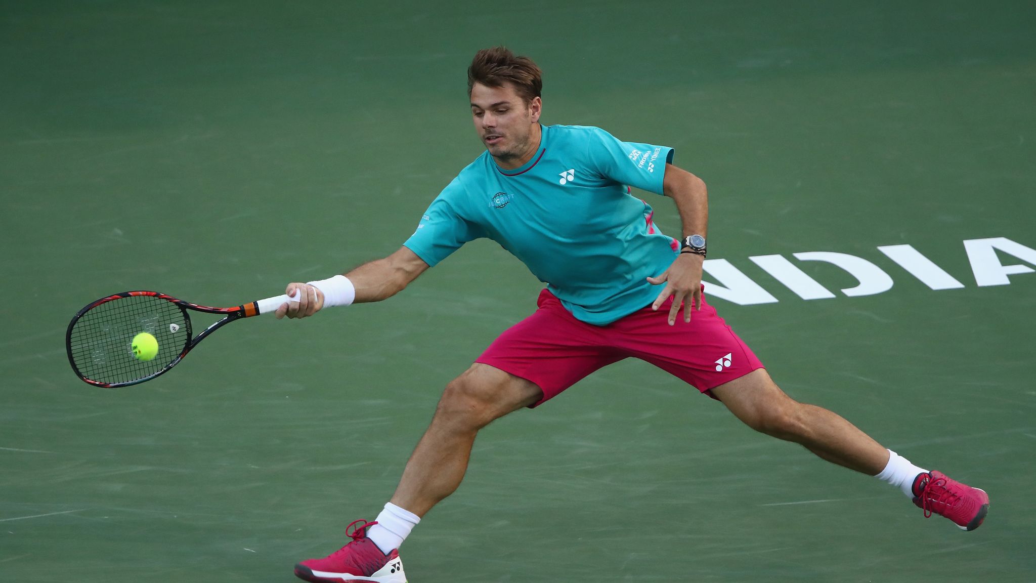 Stan Wawrinka claims straight sets win over Philipp Kohlschreiber in