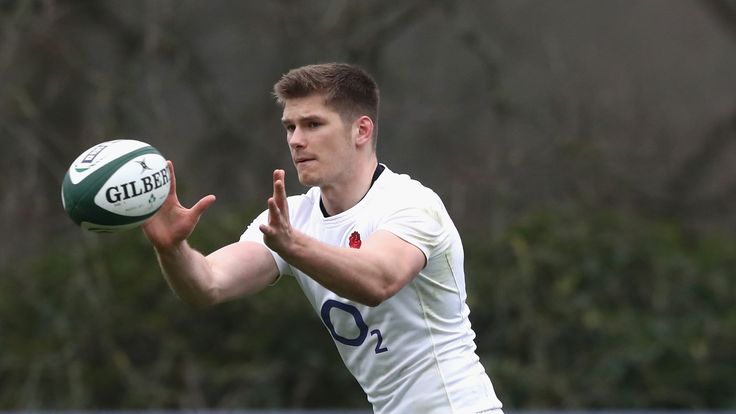 BAGSHOT, ENGLAND - MARCH 16 2017:  Owen Farrell catches the ball during the England training session held at Pennyhill Park